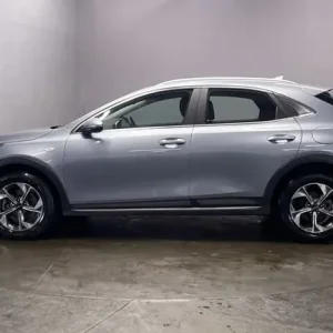 2022 22 KIA XCEED 1.0 T-GDI 2 SUV 5DR PETROL MANUAL EURO 6 (S/S) (118 BHP) - Image 5