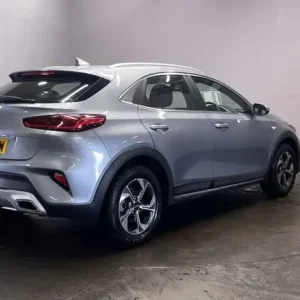 2022 22 KIA XCEED 1.0 T-GDI 2 SUV 5DR PETROL MANUAL EURO 6 (S/S) (118 BHP) - Image 8