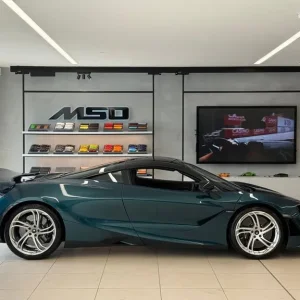 2023 McLaren 750S 4.0T V8 SSG Euro 6 (s/s) 2dr COUPE Petrol Automatic - Image 2