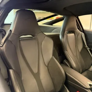 2023 McLaren 750S 4.0T V8 SSG Euro 6 (s/s) 2dr COUPE Petrol Automatic - Image 3