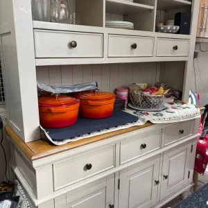 Cream kitchen dresser - Image 2