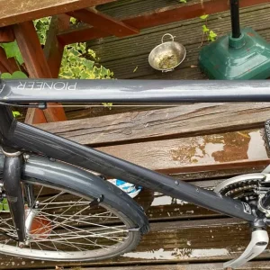 L Raleigh pioneer gents hybrid bike in very good condition - Image 2