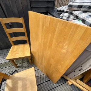 Oak dining table and 4 chairs