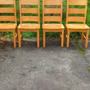 Dining room chairs - Image 2