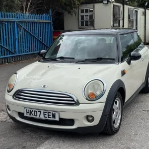 2007 MINI Hatch 1.6 Cooper Steptronic Euro 4 3dr HATCHBACK Petrol Automatic - Image 2