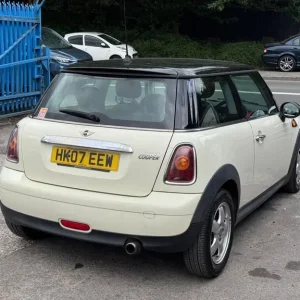 2007 MINI Hatch 1.6 Cooper Steptronic Euro 4 3dr HATCHBACK Petrol Automatic - Image 6