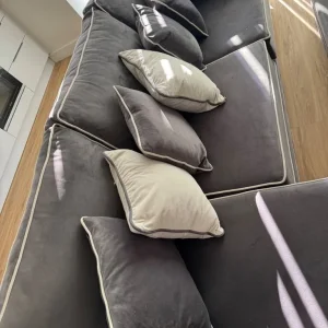 Sofa with coffee table - Image 6