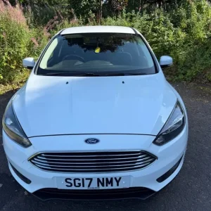 2017 Ford Focus 1.0 EcoBoost Zetec Edition 5dr HATCHBACK Petrol Manual - Image 2