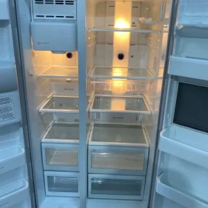 🚚TopBrand Samsung Grey American 3 Doors With Water Dispenser/Icemaker Fridge - Image 3