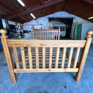 Lovely, nice double bed 🛌 - Image 3