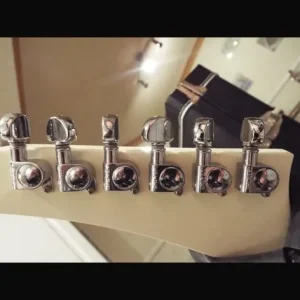 Gibson Explorer USA with Line 6 Amp - Image 8