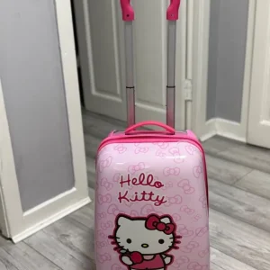 Hello kitty cabin case - Image 2