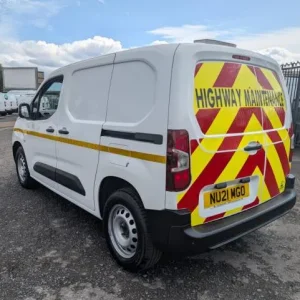 2021 Peugeot Partner 1000 1.5 Bluehdi 100 Grip Van Small Van Diesel Manual - Image 6