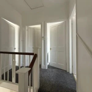 To rent spacious House £900pm - Image 3