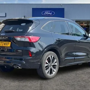 2023 Ford Kuga ST-LINE X EDITION | B+O Audio | Front + Rear Heated Seats | Sync 3 Navigati SUV Hy... - Image 4