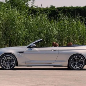 2017 BMW M6 4.4 V8 Convertible 2dr Petrol DCT Euro 6 (s/s) (560 ps) Convertible - Image 4