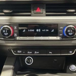 2020 69 AUDI A4 2.0 TDI 35 TECHNIK SALOON 4DR DIESEL S TRONIC EURO 6 (S/S) (163 - Image 8