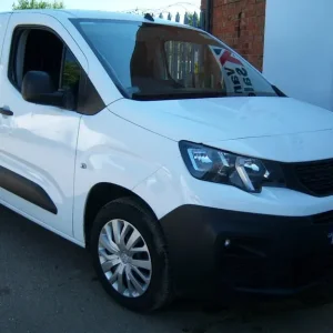 Only 68000 miles Full service history Bargain at this price PX and Finance