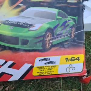 Scalextric track and cars - Image 2