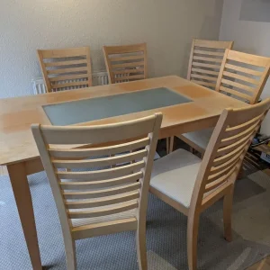 Dining table and chairs - Image 4