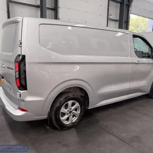 2024 Ford Transit Custom 2.0 280 EcoBlue Limited Panel Van 5dr Diesel Manual L1 H1 Euro 6 (s/s) (... - Image 5