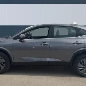 2025 Nissan Qashqai 1.3 DiG-T MH Acenta Premium 5dr Petrol Hatchback Hatchback Petrol Manual - Image 5