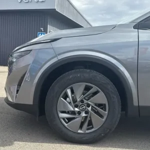 2025 Nissan Qashqai 1.3 DiG-T MH Acenta Premium 5dr Petrol Hatchback Hatchback Petrol Manual - Image 7