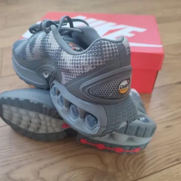 Nike Air Max DN UK Size 9 Original Brand New Boxed