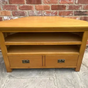 Rustic Oak Corner TV Stand - Excellent Condition - Image 8
