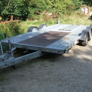 Brian James C4 Blue Trailer