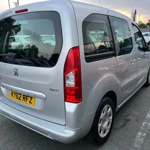 2012 Peugeot Partner Tepee 1.6 HDi 92 S 5dr MPV Diesel Manual - Image 3