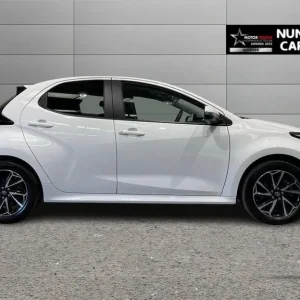2022 Toyota Yaris 1.5 VVT-h Hybrid Hatchback - Image 2