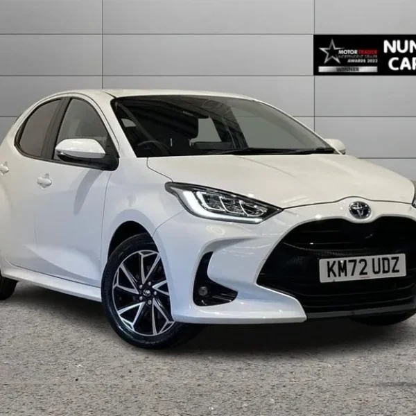 2022 Toyota Yaris 1.5 VVT-h Hybrid Hatchback