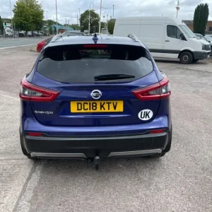 2018 Nissan Qashqai N-CONNECTA DIG-T Hatchback Petrol Manual - Image 5