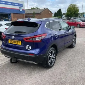2018 Nissan Qashqai N-CONNECTA DIG-T Hatchback Petrol Manual - Image 6