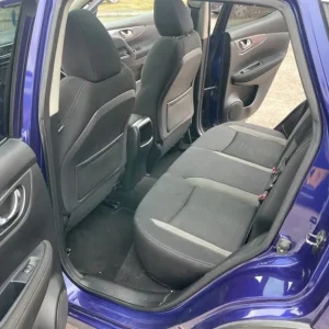 2018 Nissan Qashqai N-CONNECTA DIG-T Hatchback Petrol Manual - Image 8