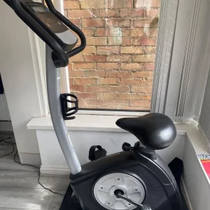 ProForm 210 CSX Exercise Bike + Mat – Like New – £125 ONO