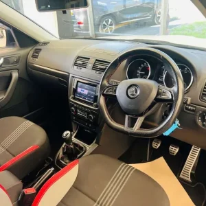 2016 Skoda Yeti 2.0 Yeti Monte Carlo TDI SCR 4x4 4WD 5dr SUV Diesel Manual - Image 8