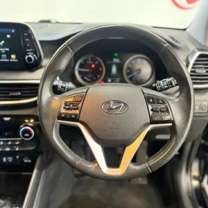 2019 Hyundai TUCSON 1.6 CRDi Premium SUV 5dr Diesel Manual Euro 6 (s/s) (115 ps) ESTATE Diesel Ma... - Image 6