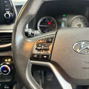 2019 Hyundai TUCSON 1.6 CRDi Premium SUV 5dr Diesel Manual Euro 6 (s/s) (115 ps) ESTATE Diesel Ma... - Image 8