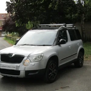 SKODA YETI 2.0 TDI ADVENTURE 4X4 - 1 OWNER - FULL SERVICE HISTORY - IMMACULATE - Image 3