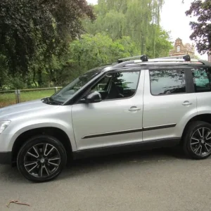 SKODA YETI 2.0 TDI ADVENTURE 4X4 - 1 OWNER - FULL SERVICE HISTORY - IMMACULATE - Image 7
