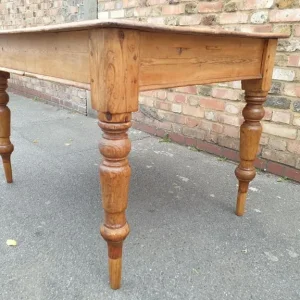 Early Victorian Solid Stripped Wood Farmhouse Country Table - Image 4