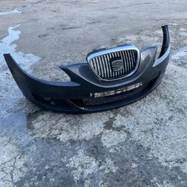 Seat Leon mk2 front bumper with fogs and grills