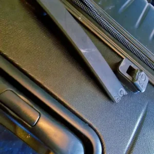 Suitcases Lot - Image 4