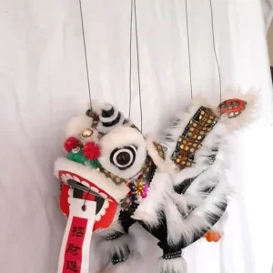 Chinese lion puppet - Image 3
