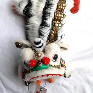 Chinese lion puppet - Image 5