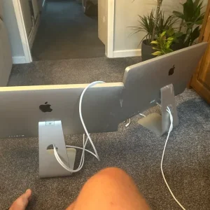 Apple monitor screen - Image 4