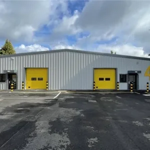 Commercial Warehouse Units to Let – South Woodford, London (E18 1EJ)