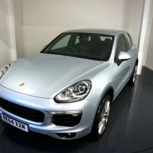 2014 Porsche Cayenne 3.0 TD V6 SUV 5dr Diesel Tiptronic S 4WD Euro 6 (s/s) (262 ps)-Factory extr ... - Image 2